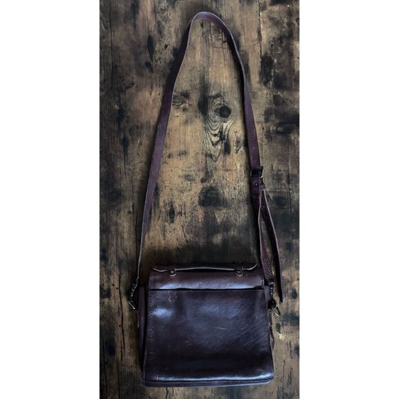 WILL LEATHER GOODS "Jacques" Burnished Cognac Leather Crossbody/ Messenger Bag - Picture 5 of 11